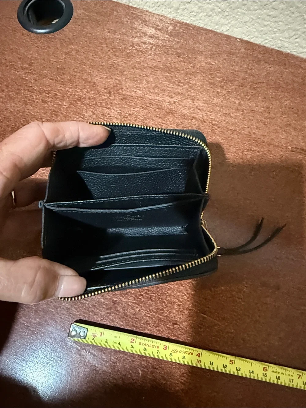 N/A compact black